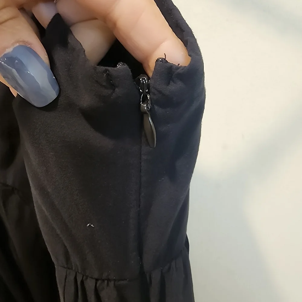 Urban Outfitters elegant black